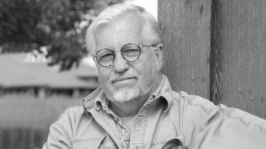 Написал «Гиперион»: умер известный на весь мир писатель-фантаст Дэн Симмонс