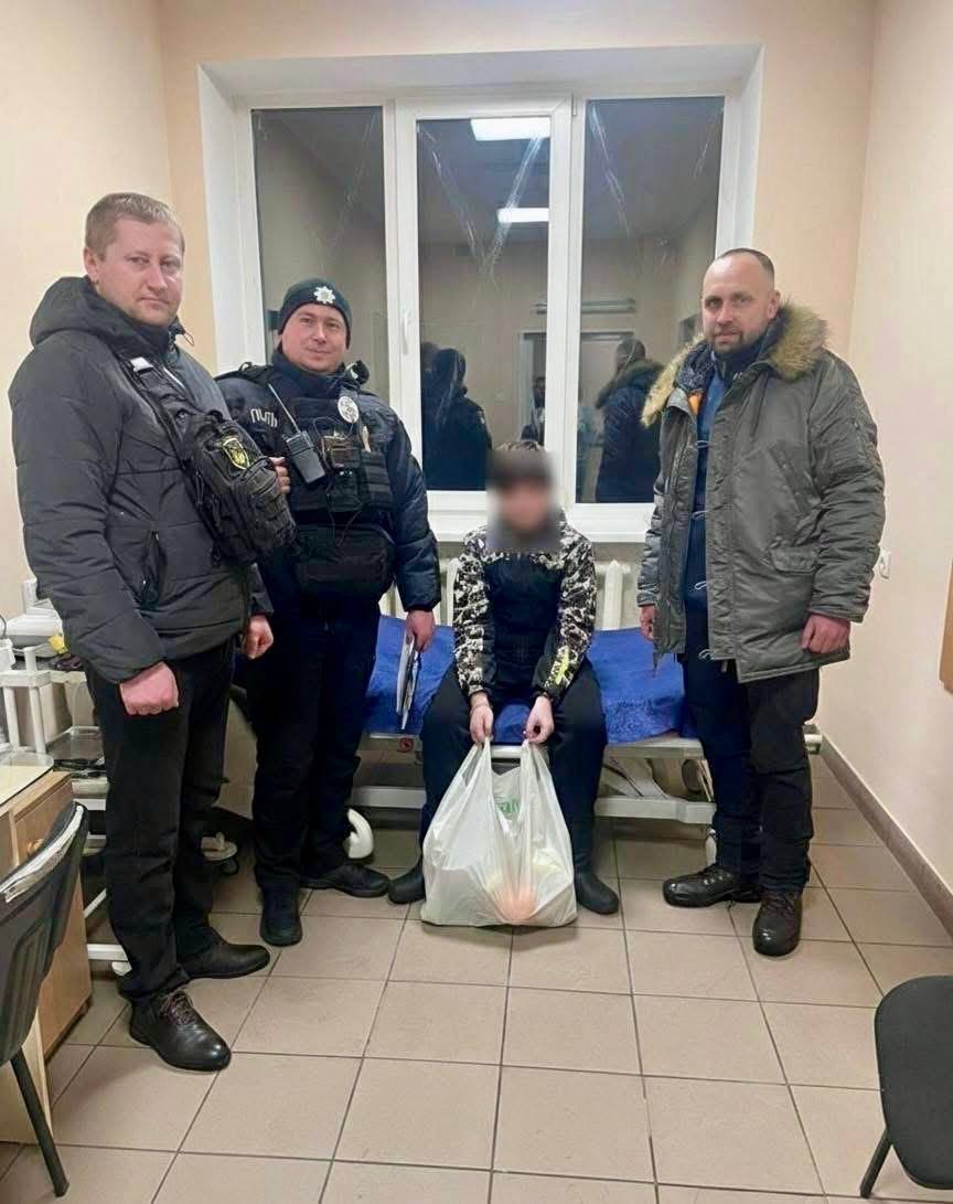 FPV-дрон вдарив по подвір‘ю на Чернігівщині: постраждав 14-річний хлопець