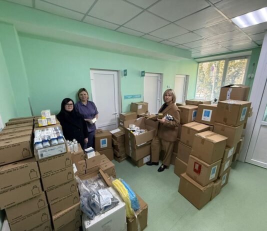Гуманітарна допомога з Німеччини: медпрепарати, генератори та обігрівачі надійшли до Чернігівського району