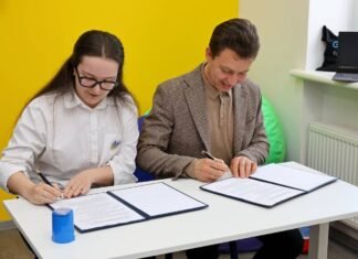 Освіту Чернігова цифровізують: місто співпрацюватиме з партнером Google for Education