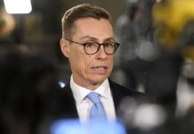 Стубб заявив про відсутність військової загрози після падіння дронів у Фінляндії