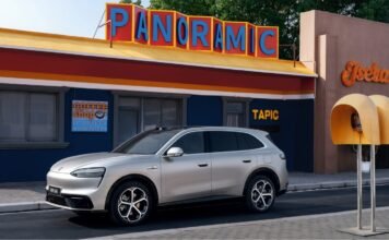 Богатое оснащение и запас хода 760 км: дебютировал электрифицированный кроссовер от Huawei (фото)