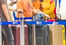 54 звернення отримано від українців на тлі ескалації на Близькому Сході — МЗС