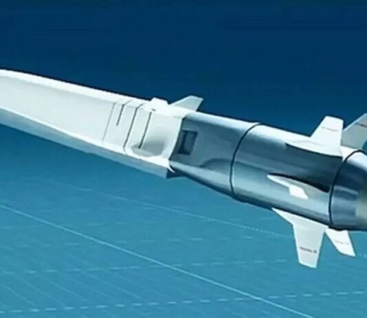 рф атакує Київ гіперзвуковими ракетами Циркон, ймовірно із касетною бойовою частиною