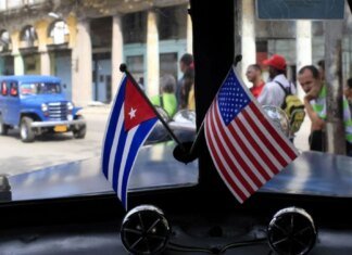 США заявили про незмінність політики щодо Куби після дозволу російському танкеру доставити паливо