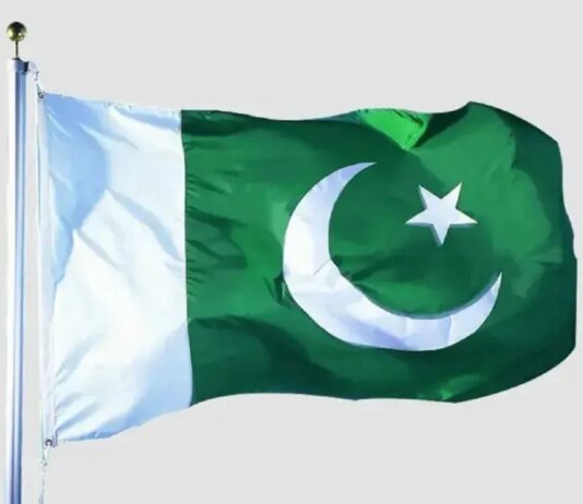 Пакистан вводить жорстку економію через стрибок цін на нафту