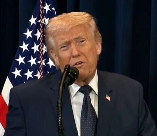 "Він був би набагато більш корисним, якби закінчив війну проти України": Трамп — про розмову з путіним