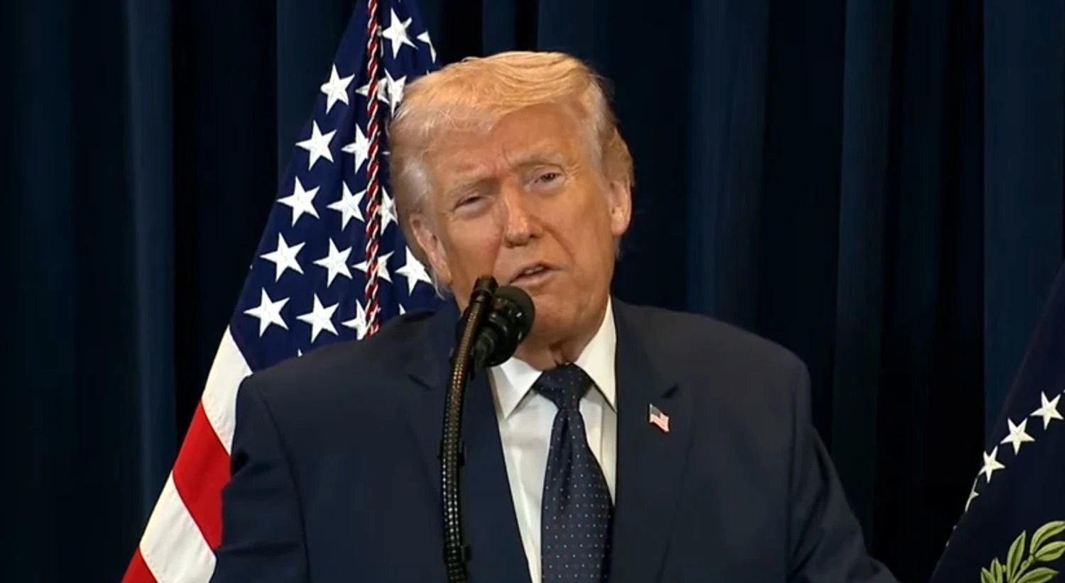 "Він був би набагато більш корисним, якби закінчив війну проти України": Трамп — про розмову з путіним