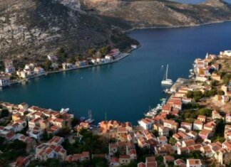 Біля грецького острова Мегісті затонув човен прикордонної служби ЄС