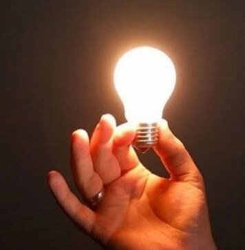 Завтра в Україні графіки діятимуть лише для промисловості, побутові споживачі будуть зі світлом весь день