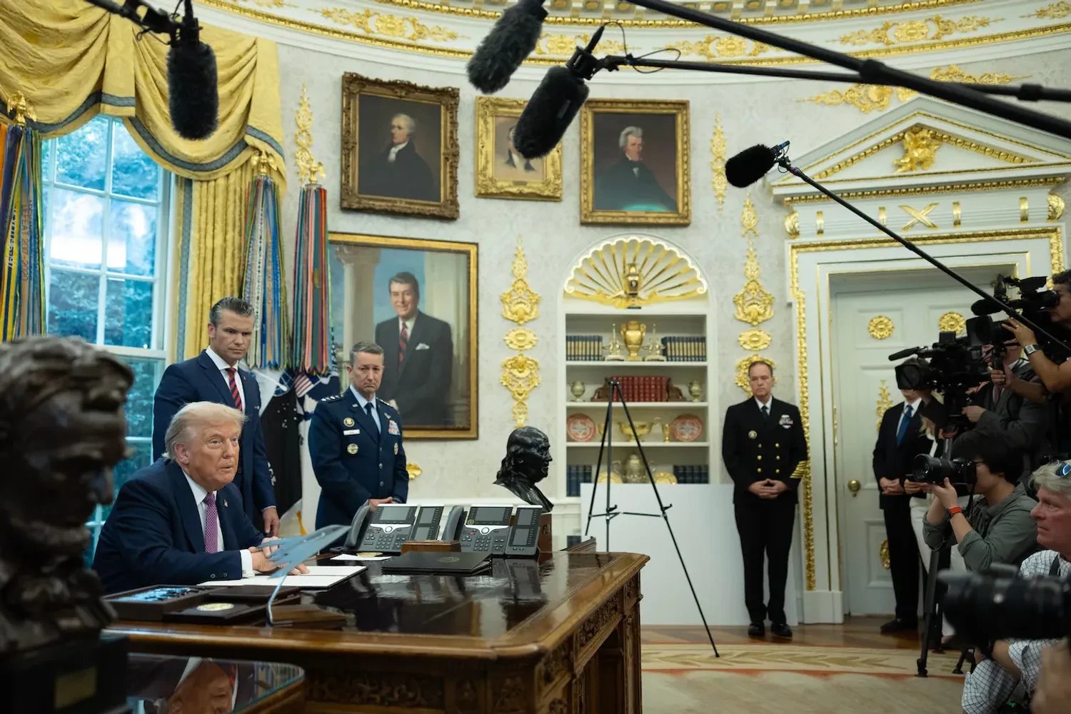 Пентагон просить понад 200 мільярдів доларів на війну з Іраном