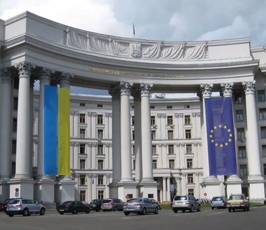 МЗС: Угорщина політизує питання нафтопроводу "Дружба"