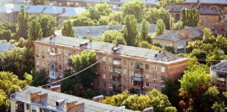 Держава допоможе Києву підготувати житловий фонд до наступної зими — Свириденко