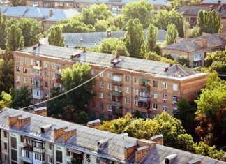 Держава допоможе Києву підготувати житловий фонд до наступної зими — Свириденко