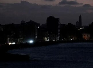 Повне знеструмлення Куби залишило понад 10 мільйонів людей без світла