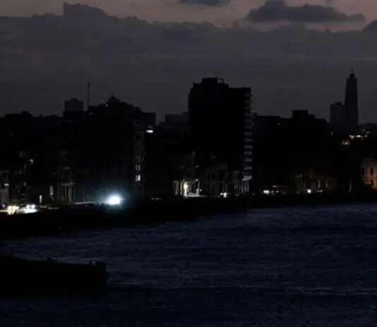 Повне знеструмлення Куби залишило понад 10 мільйонів людей без світла