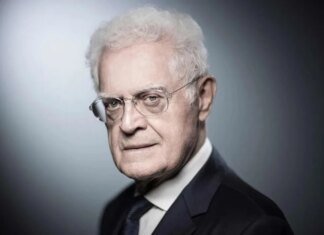 У Франції помер колишній прем'єр Ліонель Жоспен. Вінбув автором 35-годинного робочого тижня