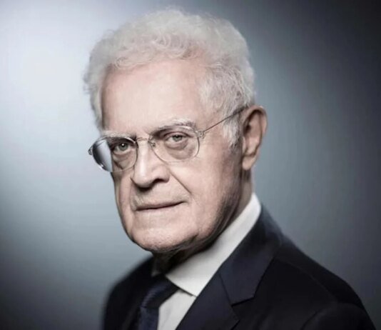 У Франції помер колишній прем'єр Ліонель Жоспен. Вінбув автором 35-годинного робочого тижня