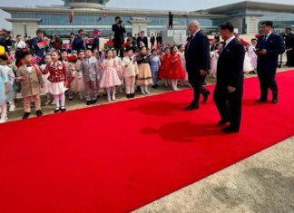 лукашенко прибув до КНДР для зустрічі з Кім Чен Ином — планують підписати "договір про дружбу"