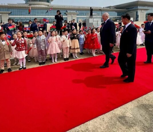 лукашенко прибув до КНДР для зустрічі з Кім Чен Ином — планують підписати "договір про дружбу"