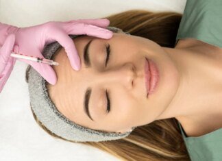 У Франції засудили українку за "нелегальні" ін'єкції ботоксу в підсобному приміщенні салону краси