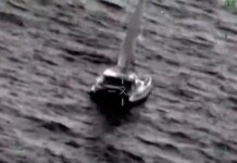 Два гуманітарні судна з Мексики дісталися Гавани після зникнення в морі