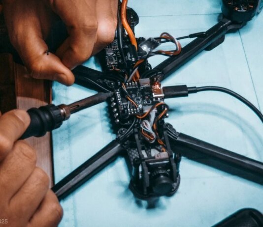 Війна з Іраном б’є не лише по нафті – під загрозою опинився ключовий елемент для виробництва дронів