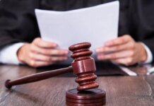 Двом суддям рф повідомлено про підозру за незаконні вироки українським полоненим