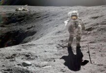 NASA запускає зворотний відлік до першого за 53 роки польоту людей до Місяця