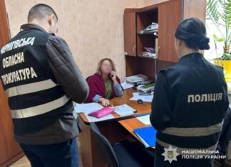 На Чернігівщині судитимуть чиновницю за розтрату майже 3 млн грн на ремонті доріг