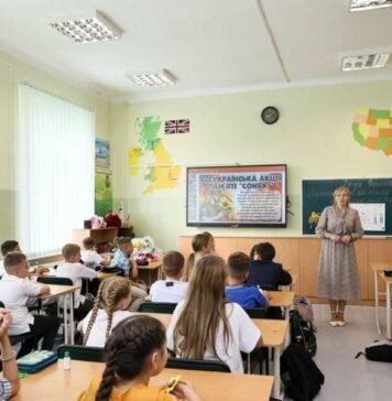 У Чернігові 146 школярів отримають грошову допомогу за успіхи у навчанні