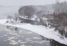 На річках у Чернігівській області підвищується рівень води: триває руйнування льоду