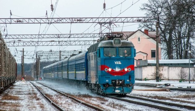 Зміни у русі поїздів на Чернігівщині: які рейси скасували або змінили маршрут