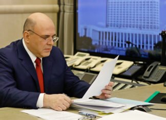 Reuters: повышение цен на нефть позволило России отложить изменения в бюджете