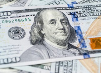 Курс гривни к доллару на 11 марта обновил исторический максимум