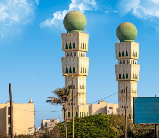 Сенегал тайно занял 650 млн евро, чтобы избежать дефолта