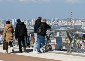 Dragon Capital обновил прогнозы для Украины: базовый сценарий – продолжение войны