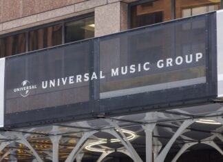 Universal Music объявила о первом в своей истории выкупе акций: Видим существенное несоответствие
