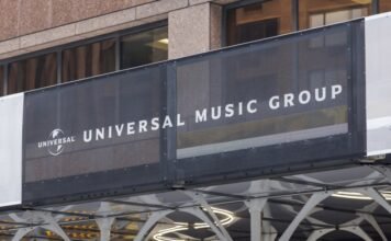 Universal Music объявила о первом в своей истории выкупе акций: Видим существенное несоответствие