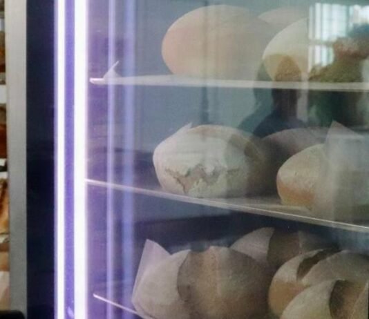 До 500 паляниць за зміну: у Гончарівській громаді відкрили соціальну пекарню