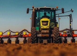 Складна зима і дороге пальне: з якими викликами стартувала посівна в Україні