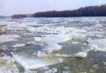На Чернігівщині через підйом рівня води в Десні відсутнє поромне сполучення між кількома селами