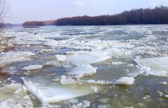 На Чернігівщині через підйом рівня води в Десні відсутнє поромне сполучення між кількома селами