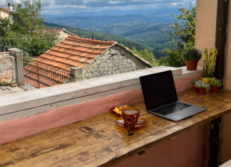 Мы купили дом в Италии за $13 тысяч — просто загляните внутрь (фото)