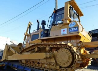 Фронтальні навантажувачі, екскаватори та бульдозери: Чернігів отримав нову техніку для відновлення