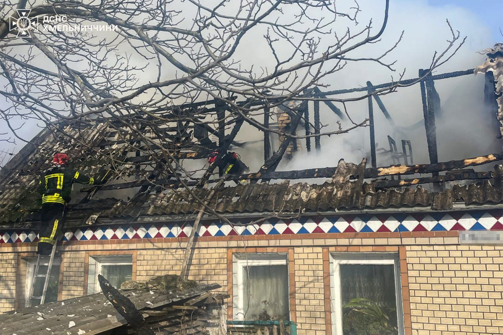 Дроновый удар по Хмельницкой области: в Шепетовском районе ранен мужчина