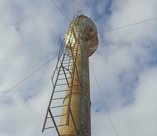 Люди можуть залишитися без води: в селі на Чернігівщині не можуть знайти причину