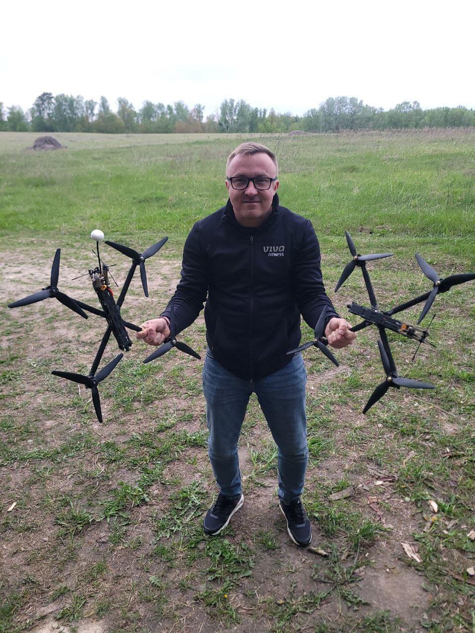 «Люди часто роблять те, що хочуть, а не те, що справді треба»: незручна правда про збори на військові потреби