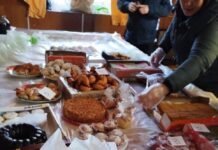 У селі на Чернігівщині провели благодійний ярмарок і закуплять матеріали для маскувальних сіток