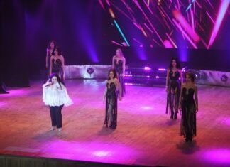 «Коли розквітає весна»: солісти чернігівського філармонійного центру влаштували свято для жінок (Фото)